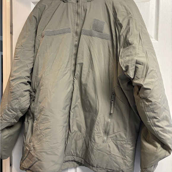 Olive Green Military-Inspired Puffer Jacket